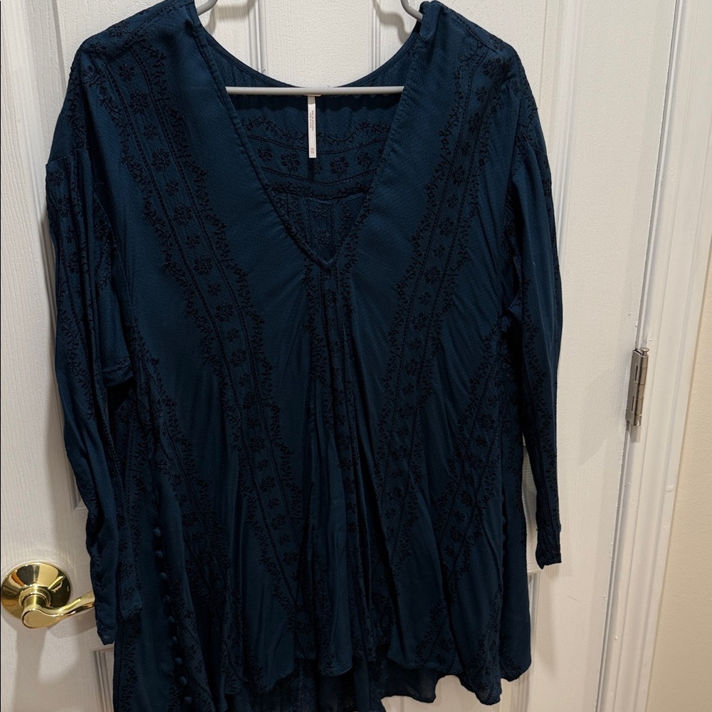 Free People Navy Embroidered Long Sleeve Top XS